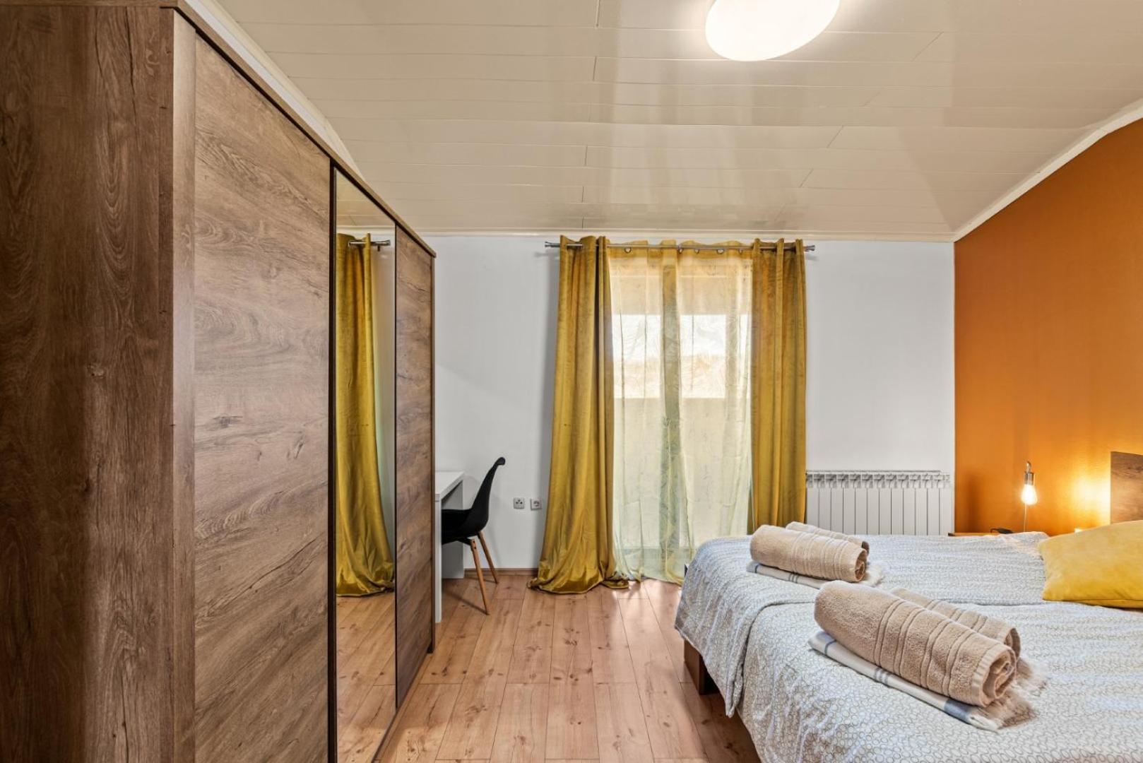 Sea View Apartments With Shared Pool Помер Екстериор снимка