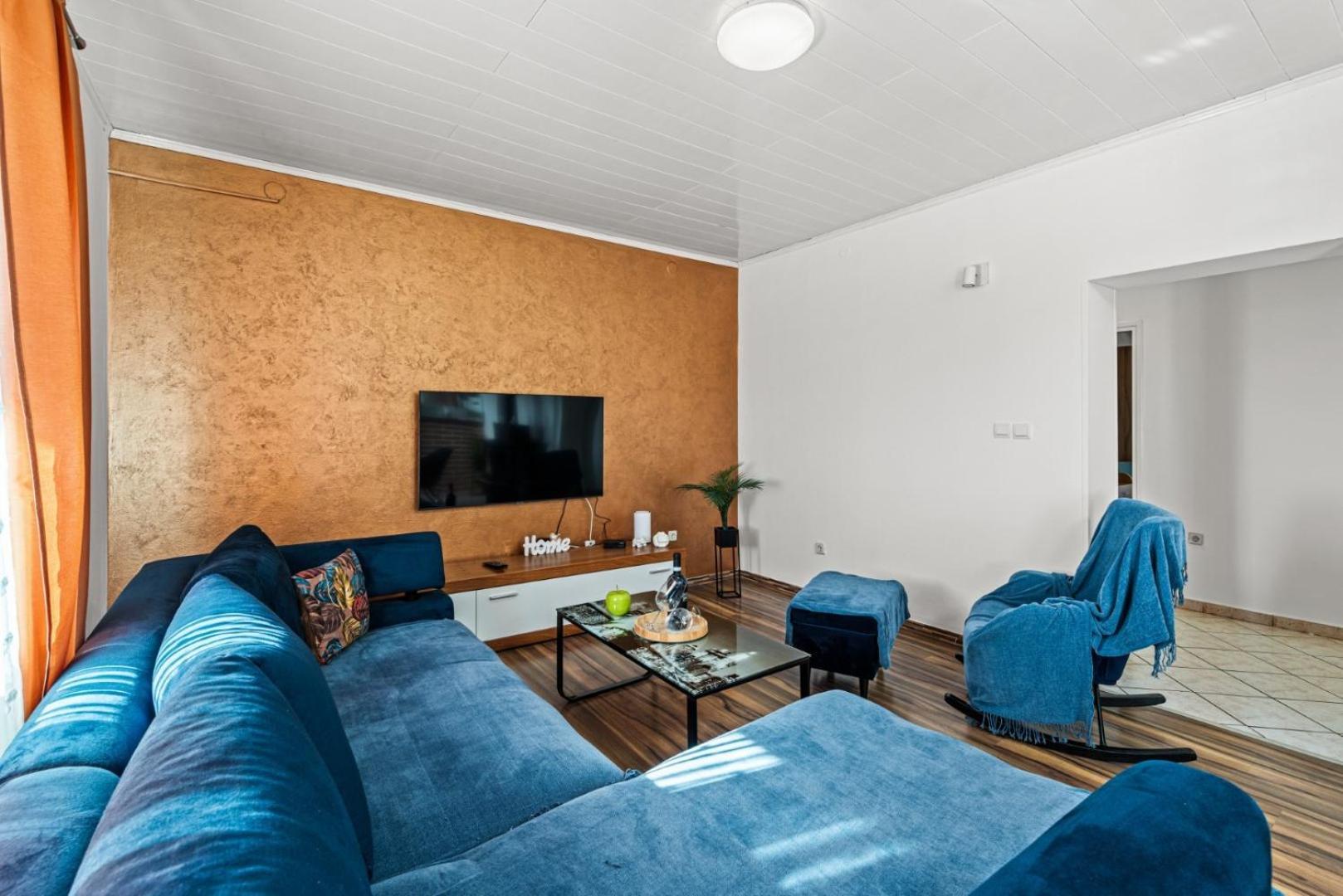 Sea View Apartments With Shared Pool Помер Екстериор снимка