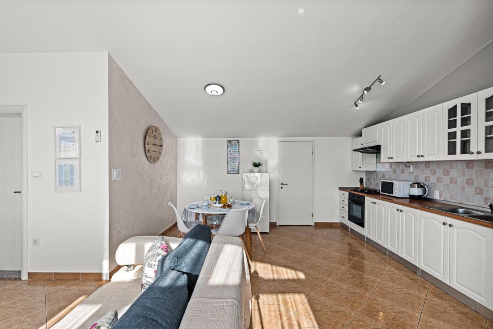 Sea View Apartments With Shared Pool Помер Екстериор снимка