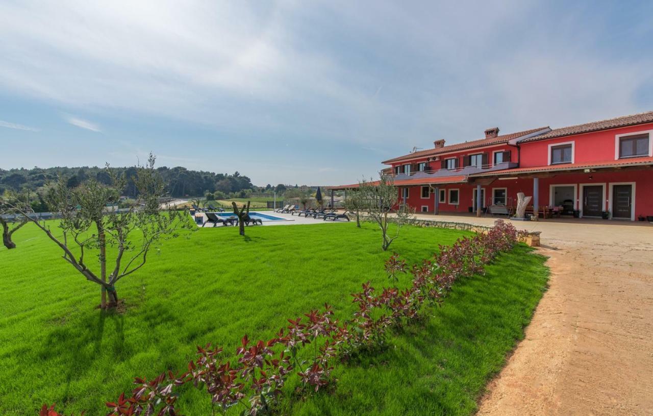 Sea View Apartments With Shared Pool Помер Екстериор снимка